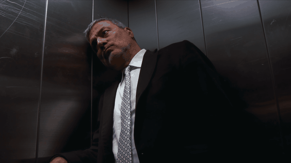 Bad Surgeon: recensione della serie di Netflix sulla sconvolgente storia vera del chirurgo Paolo Macchiarini