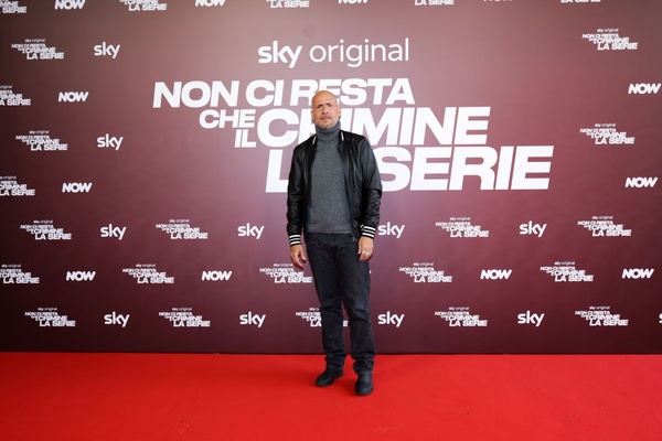 Non ci resta che il crimine - la serie, negli anni ‘70 con Giallini & co: “in Italia era come stare in guerra”