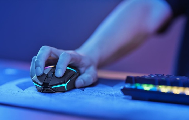 Nightsabre Wireless Nuovo mouse gaming di Corsair