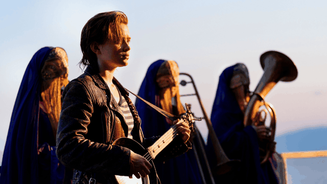 ODessa è la prova che Sadie Sink è davvero unottima interprete la recensione del musical rock di Disney