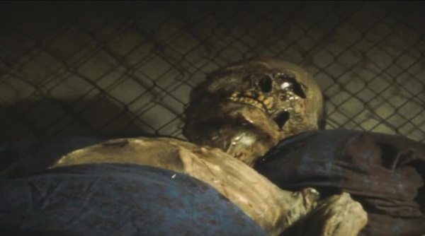 Nekromantik: in 2K l’incubo estremo dell’underground tedesco