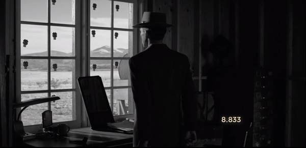 Nolan ricrea l'esplosione atomica senza CGI