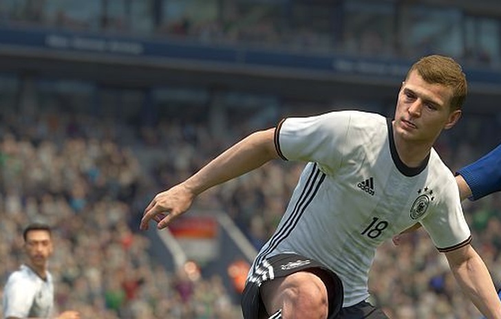PES 2017 si svela prima della finale di Champions League