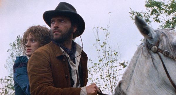 Testa o croce: come si gira un western con Buffalo Bill a Roma? Il racconto di Alessandro Borghi e dei registi