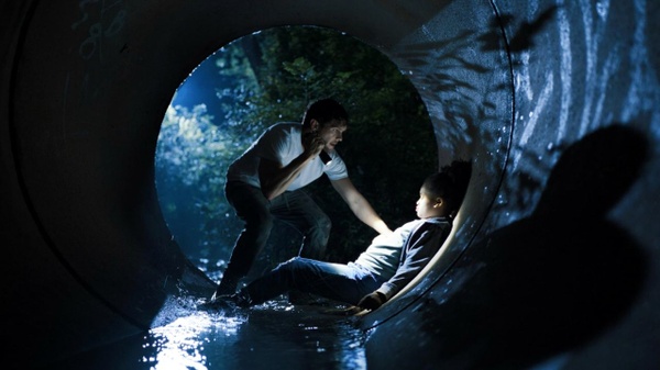 The Other - Trailer dell'horror soprannaturale di Paul Etheredge