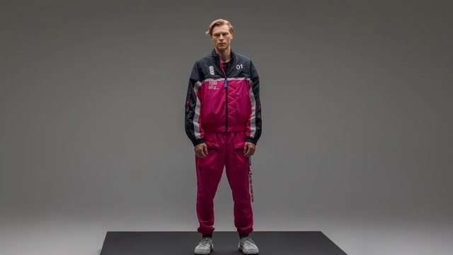 The Alters sfila alla Paris Fashion Week