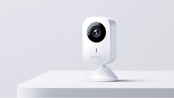 Synology CC400W - Videocamera wireless a sicurezza avanzata