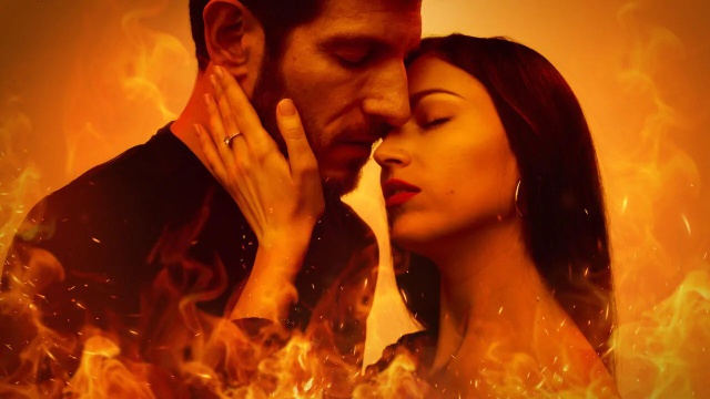 In fiamme trama recensione e differenze con la storia vera di Rosa Peral nella serie di Netflix