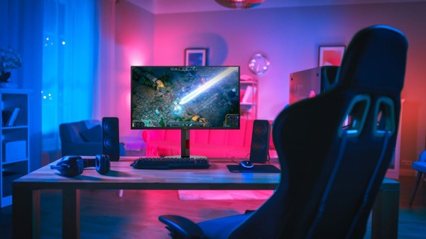 AGON AOC - Nuovi monitor QD-OLED GAMING Q27G4ZDR e Q27G4SDR