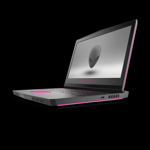 Alienware abilita tutti i suoi notebook a gestire la realta virtuale