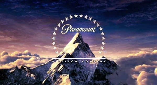 Warner Bros sconsiglia la vendita a Paramount