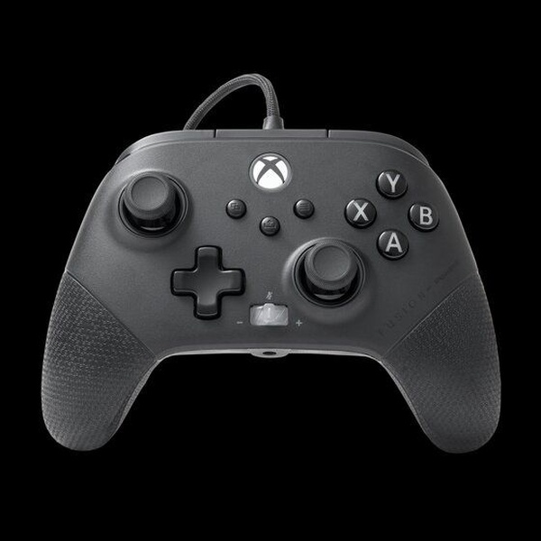 PowerA FUSION Pro 4 Wired Controller per Xbox Series X|S, la recensione del controller per Pro!