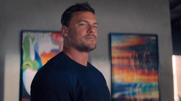 Alan Ritchson e l'eredita di Indiana Jones