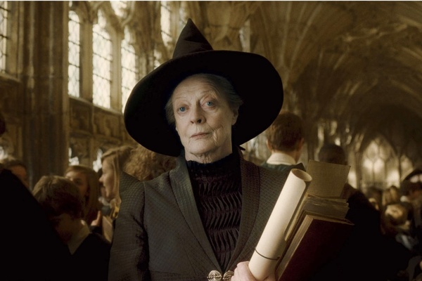 Maggie Smith: omaggio a una vita e una carriera straordinarie