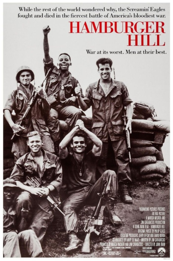 Addio a John Irvin - Non solo regista di Hamburger Hill