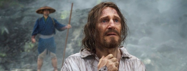La prima foto di Liam Neeson in Silence di Martin Scorsese!