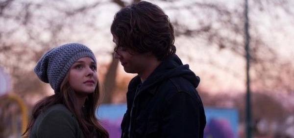 Trailer e clip video per Resta anche Domani