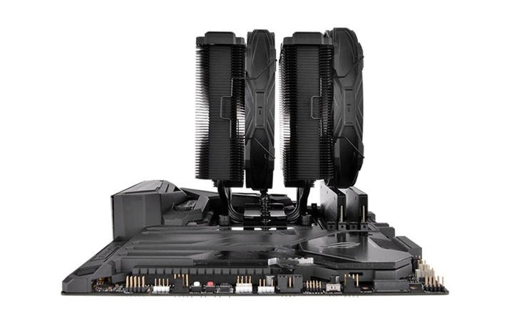 Thermaltake Dissipatore per CPU Toughair 710 Black Edition