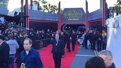 Dopo la premiere mondiale, ecco alcune reazioni a Star Wars: Il Risveglio della Forza