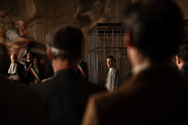 La serie Netflix sul Mostro di Firenze funziona perché non ha risposte o colpevoli