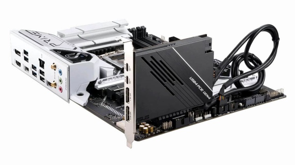 ASUS USB4 PCIe Gen4 Card - Il PC aumenta la connettivita