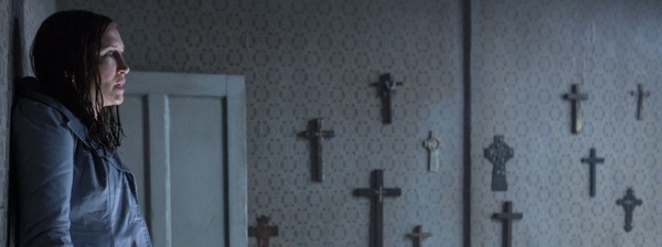 Un'esperienza horror a 360 con il video di The Conjuring: Il Caso Enfield!