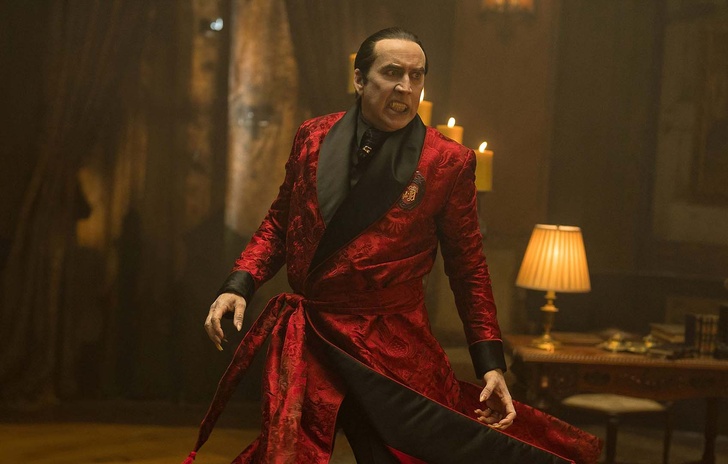 Renfield recensione tanto splatter ma poco altro