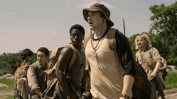 The Long Walk e la prova che realizzare un bel adattamento filmico di un romanzo di Stephen King e possibile 