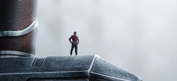 Uno spot tv e nuovi poster di Ant-Man che coinvolgono gli Avengers
