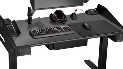 Da BenQ una scrivania per gli hardcore gamers