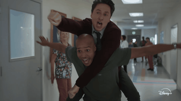 Scrubs, la recensione del revival: un ritorno solido, non indispensabile