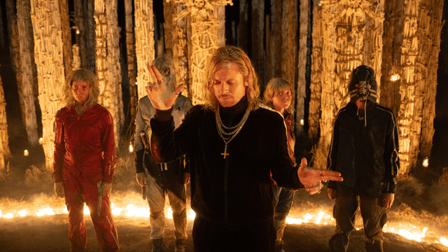 28 Years Later The Temple of Bones Opens the Cinematic Year with the Best Auspices and a Bestial Ralph Fiennes