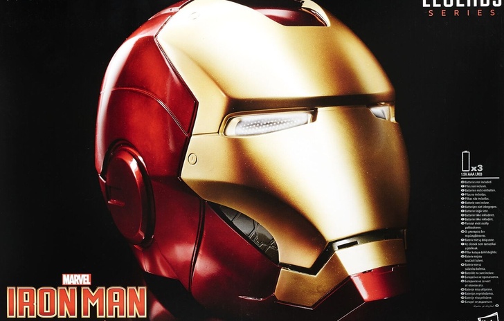 Iron Man il casco elettronico in offerta una replica incredibile