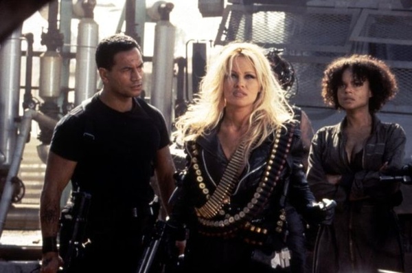 Barb Wire - Pamela Anderson e la nuova serie TV