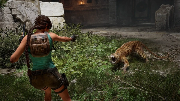 Tomb Raider: Legacy of Atlantis affronta creature esotiche