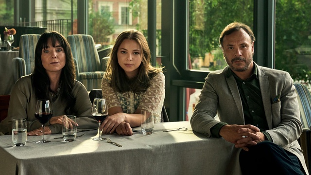 Una famiglia quasi normale trama e recensione della miniserie di Netflix