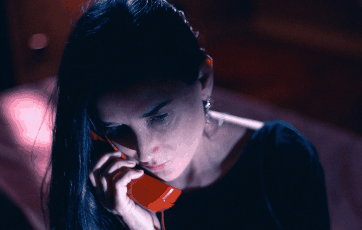 The Substance è il grande ritorno di Demi Moore in un body horror sanguinario la recensione