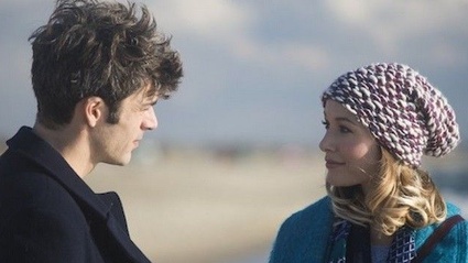 Nuova clip per il film italiano Poli Opposti