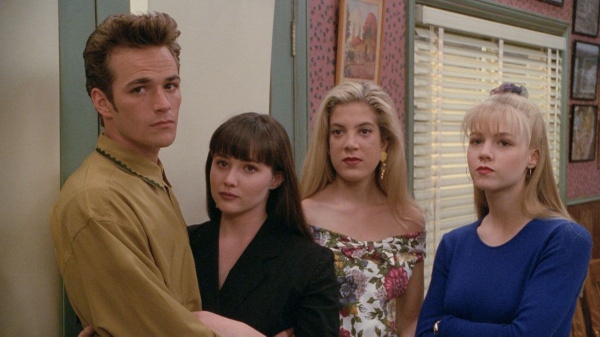 Beverly Hills 90210, il cult televisivo che ha segnato una generazione 