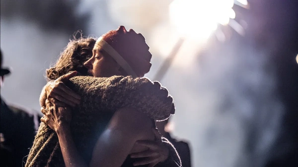 La ragazza del mare: Daisy Ridley in un film biografico prevedibile, ma ben confezionato