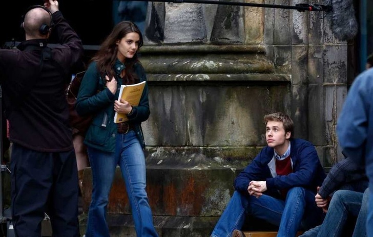 The Crown 6 Dal set le prime immagini di Kate e William