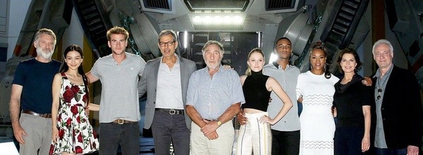 I ragazzi di Independence Day: Resurgence festeggiano il 4 luglio in modo inusuale