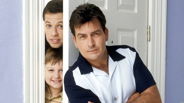 Due uomini e mezzo - Il ritorno della serie con Charlie Sheen