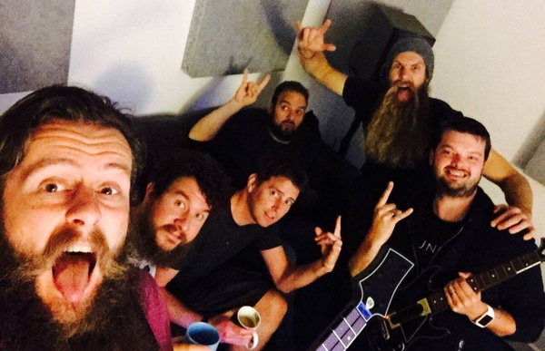 Jamie Jackson spiega la modalita GHTV di Guitar Hero Live