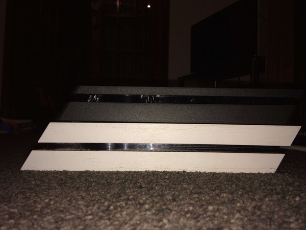 Nessun fake, la PS4 Slim e realta!
