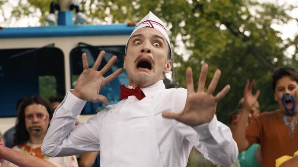 Ice Cream Man: Full Italian Trailer for Eli Roth's Horror Film