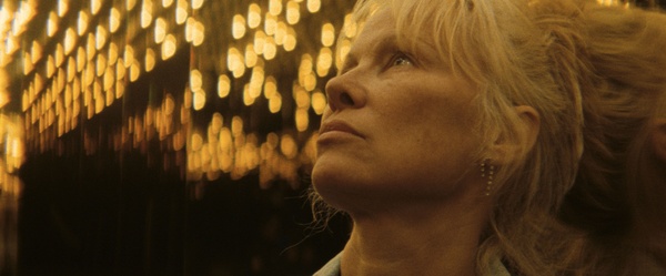 La stella di Pamela Anderson è tornata a brillare, solo in maniera differente