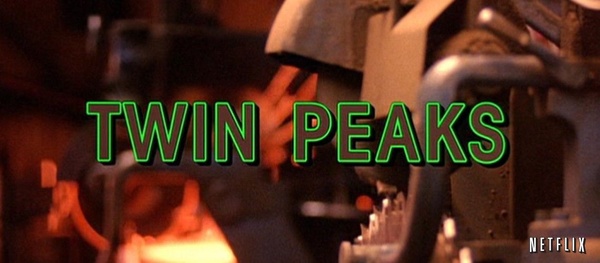 [AGG.] Twin Peaks: dopo i tweet e ufficiale il ritorno della serie!
