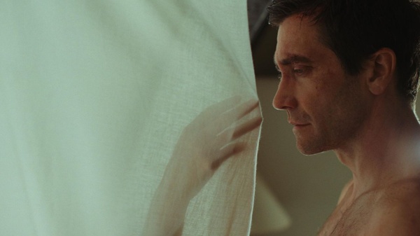 Stay Still - Shyamalan's New Enigma