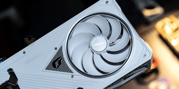 Colorful - Nuova GPU iGame GeForce RTX 5090D Vulcan